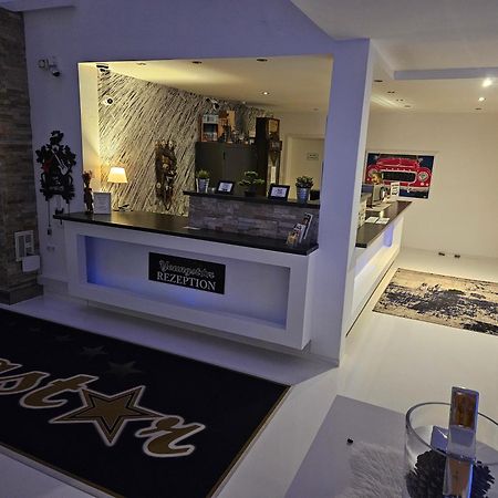 青年设计型酒店 曼海姆 外观 照片