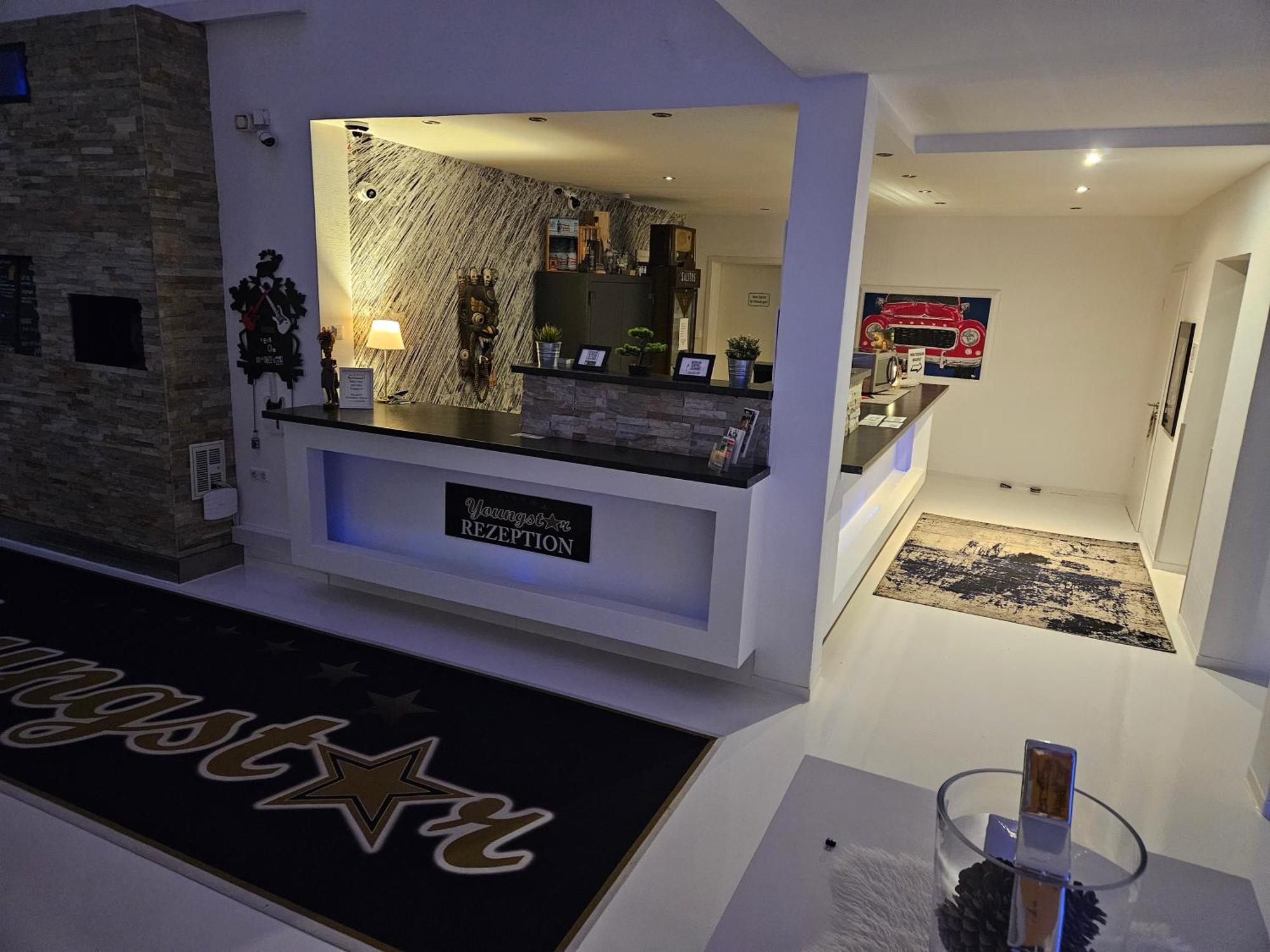 青年设计型酒店 曼海姆 外观 照片